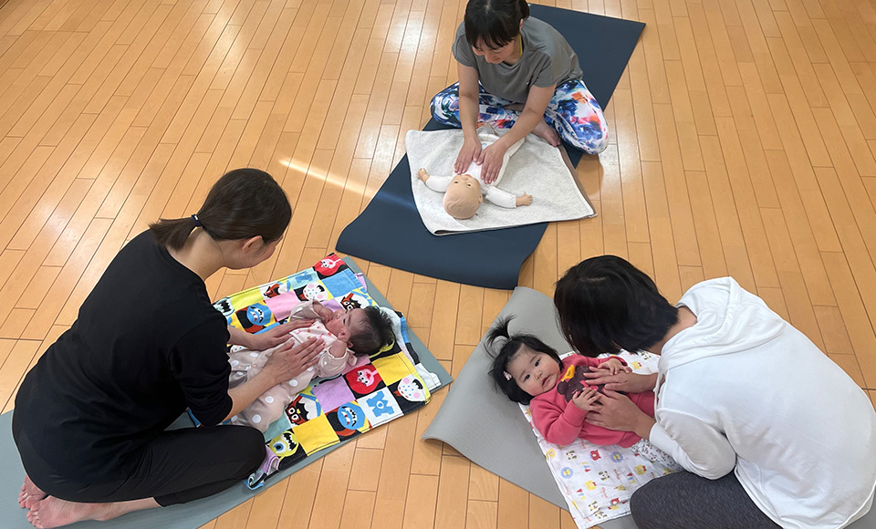 ベビービクス&ベビーヨガの風景