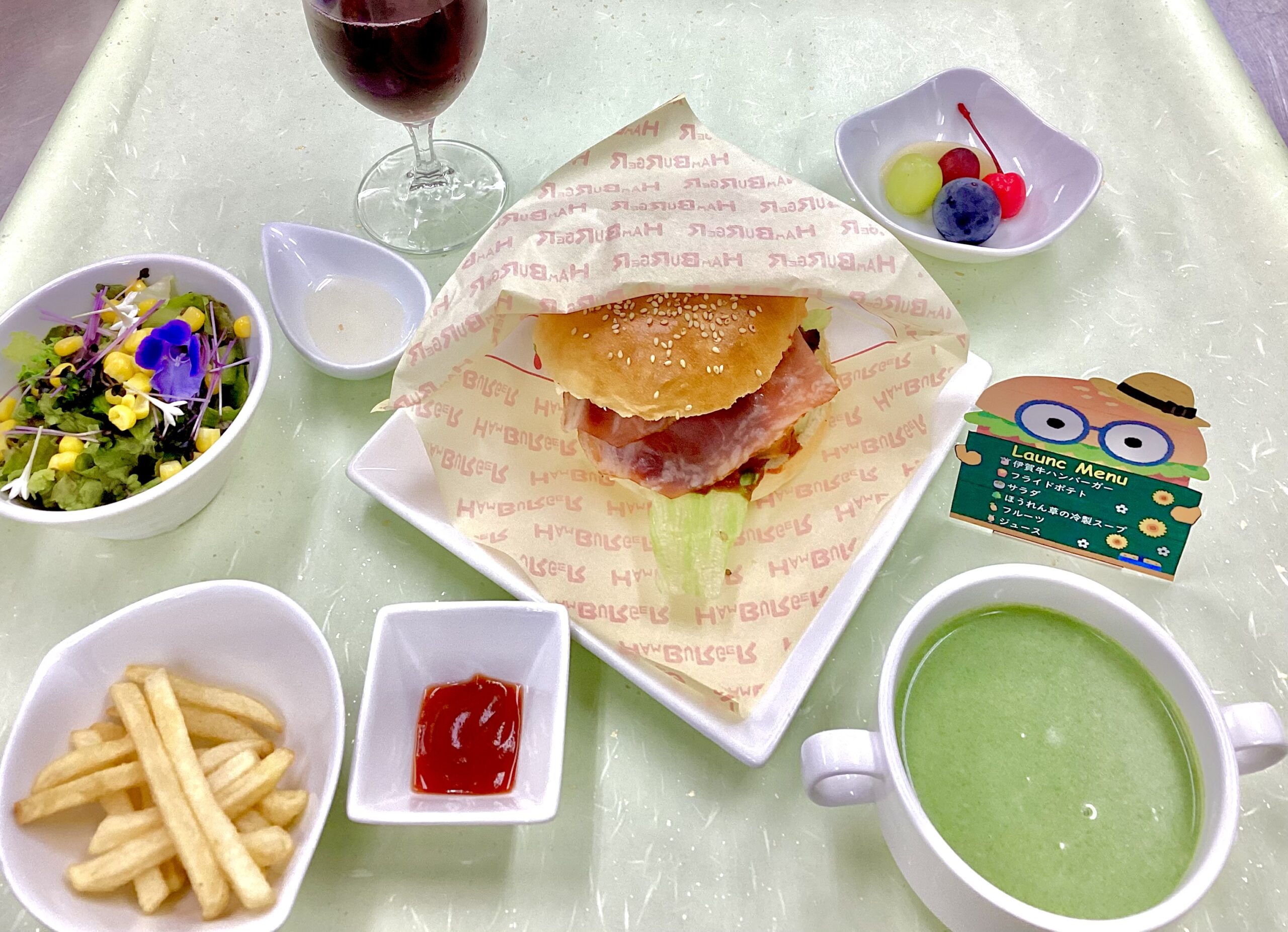 🍔伊賀牛ハンバーガーランチのご紹介🍔の外観
