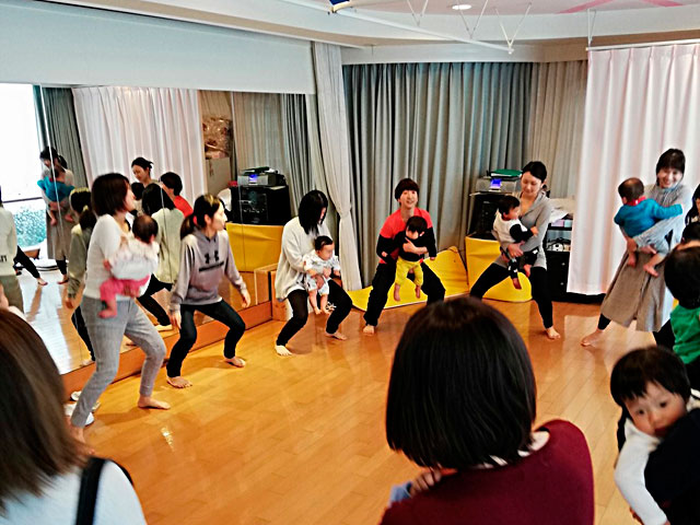 親子ビクスの写真